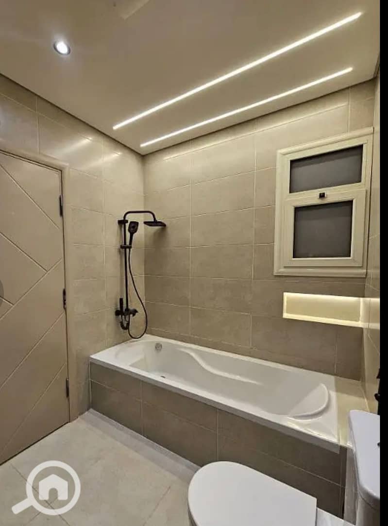 12 WhatsApp Image 2025-10-02 at 1.50. 21 PM (1). jpeg