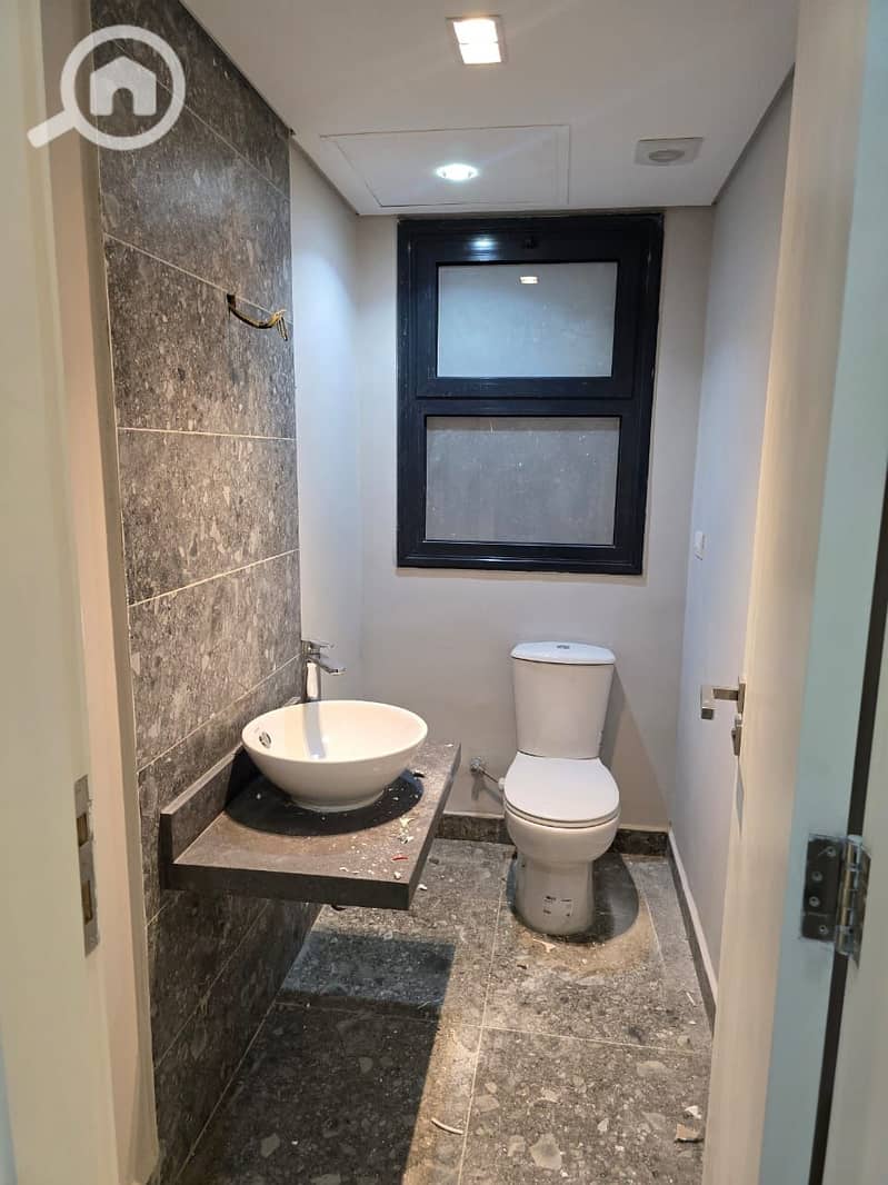 3 WhatsApp Image 2025-09-23 at 4.51. 13 PM (3). jpeg