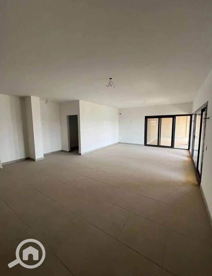 4 WhatsApp Image 2025-10-02 at 3.39. 31 PM. jpeg