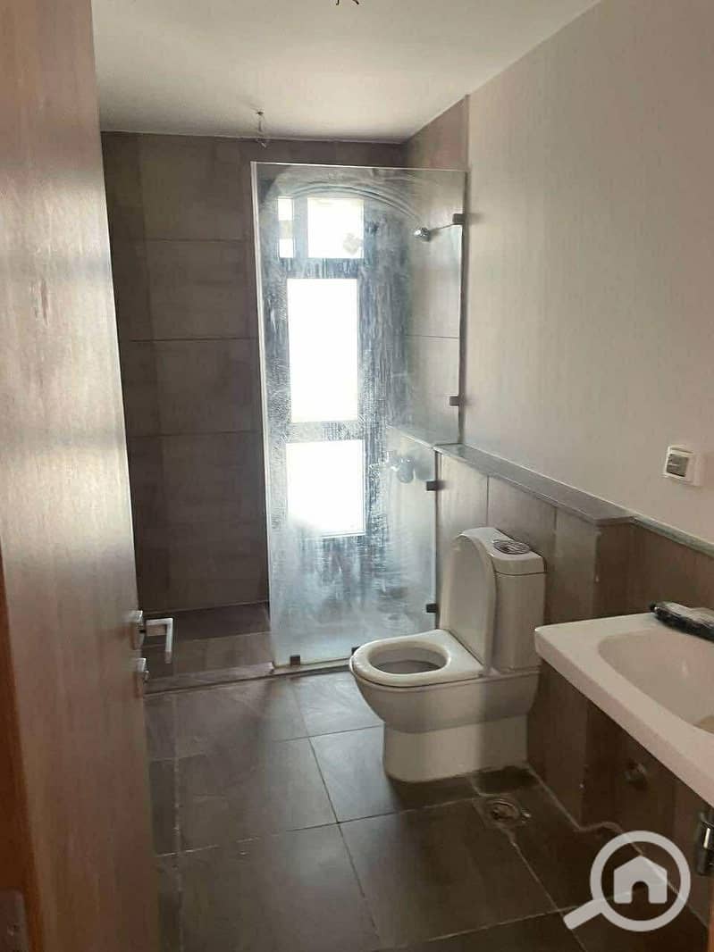 5 WhatsApp Image 2025-10-02 at 3.29. 45 PM (1). jpeg