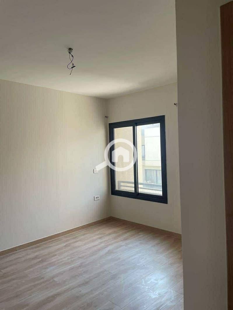 6 WhatsApp Image 2025-10-02 at 3.29. 45 PM. jpeg