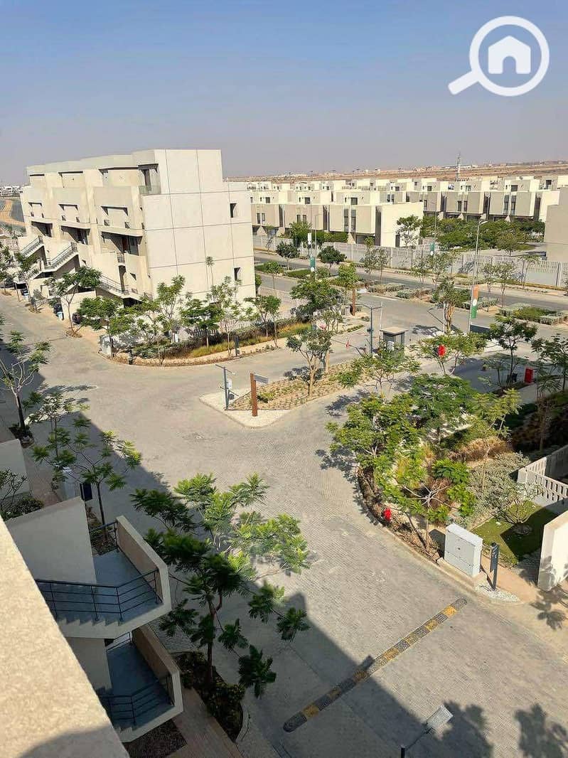 7 WhatsApp Image 2025-10-02 at 3.29. 44 PM. jpeg