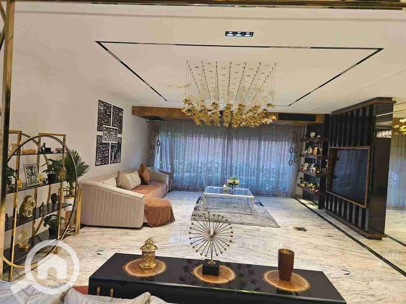 1000367215. jpg 1000367215. jpg