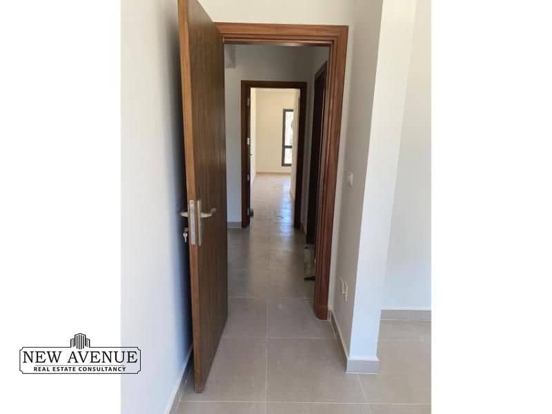 7 WhatsApp Image 2025-10-02 at 11.15. 50 AM (2). jpg