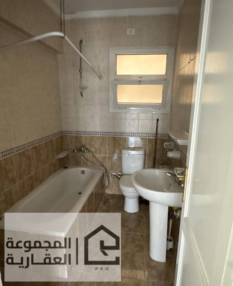 4 7477e595-46c5-46df-bfe1-8d7845abf913. jpg