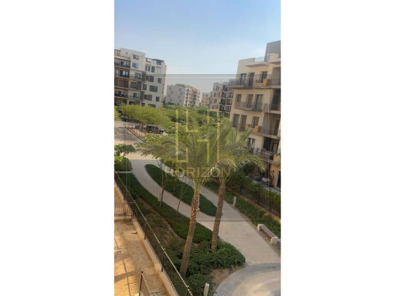 6 ايستاون 9. jpg