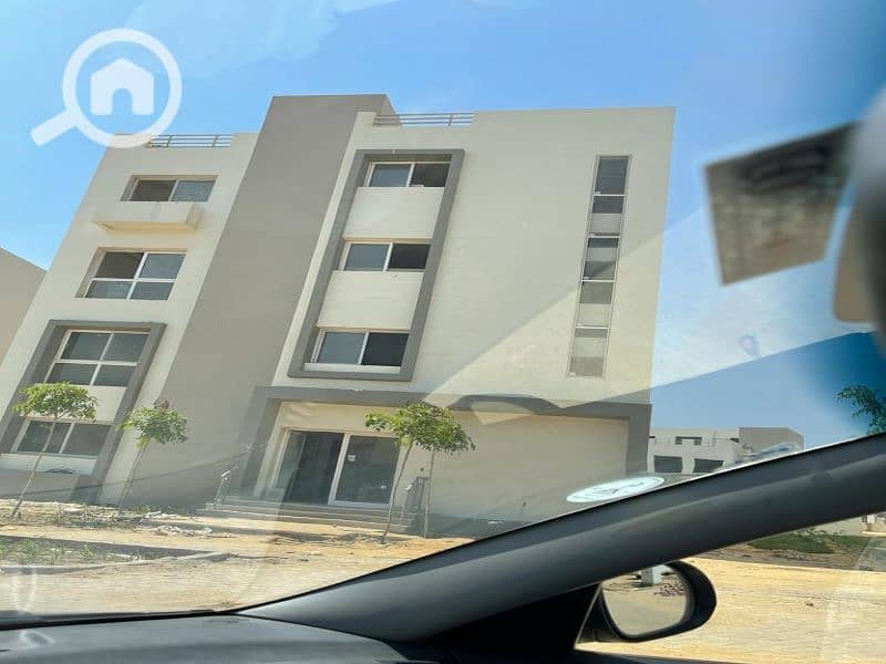 8 WhatsApp Image 2022-11-07 at 6.16. 07 PM (2). jpeg