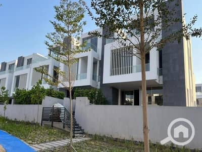 5 Bedroom Townhouse for Sale in 6th of October, Giza - WhatsApp Image 2023-02-09 at 9.00. 51 PM (1). jpeg 5 Bedroom Townhouse for Sale in 6th of October, Giza - WhatsApp Image 2023-02-09 at 9.00. 51 PM (1). jpeg