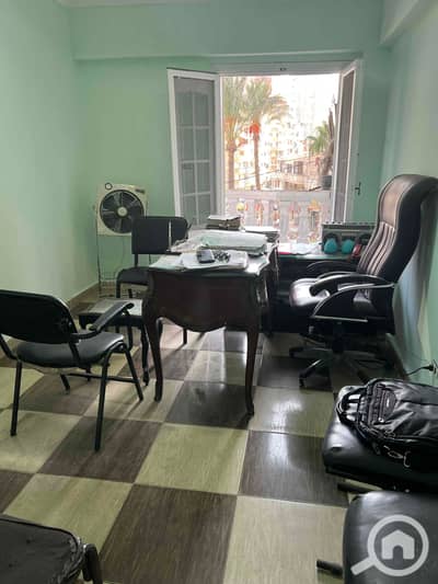 مکتب  للايجار في ميامي، الإسكندرية - IMG_6511. jpg