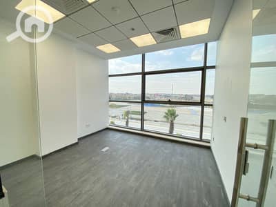 محلات تجارية  للبيع في 6 أكتوبر، الجيزة - IMG-20250828-WA0019. jpg