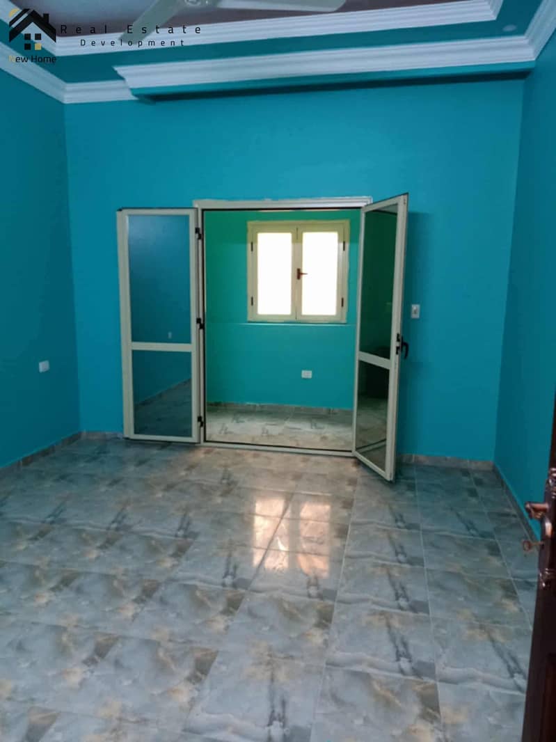 6 WhatsApp Image 2025-10-02 at 12.53. 51_af4905ed. jpg