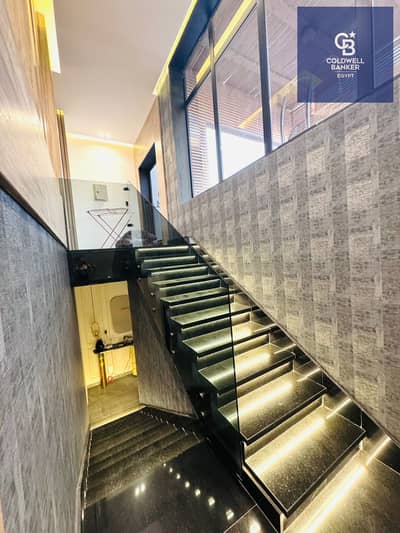 5 Bedroom Duplex for Sale in New Cairo, Cairo - 23da3ffe-3fe6-4cef-8431-a7686b1bdde2. jpeg