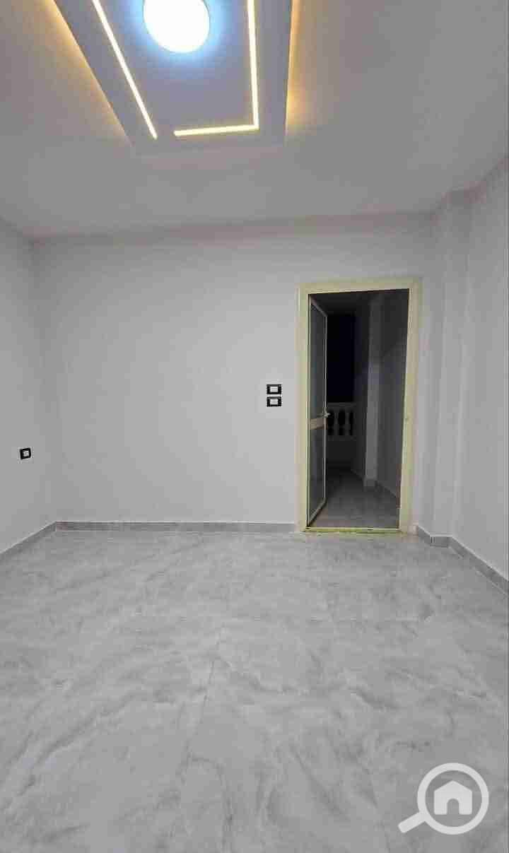 9 1000277002. jpg