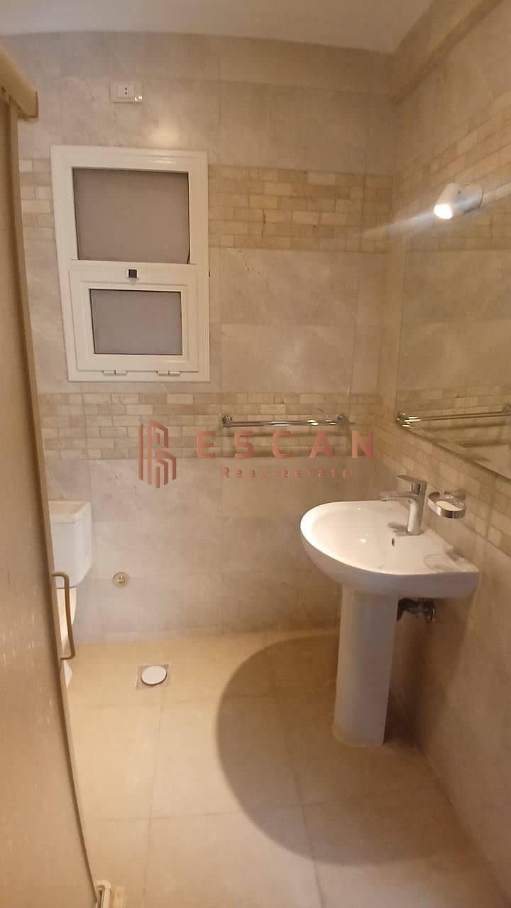 24 IMG-20251002-WA0461. jpg