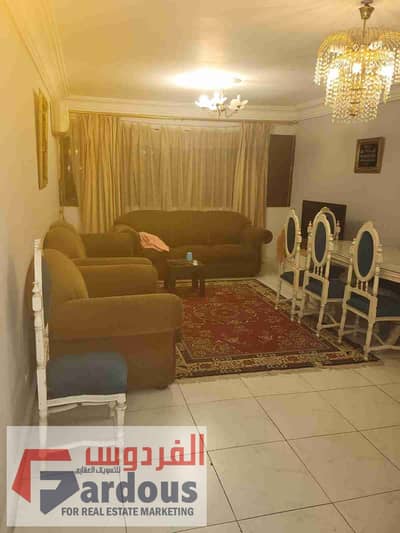 شقة 2 غرفة نوم للايجار في سموحة، الإسكندرية - IMG-20250915-WA0008. jpg