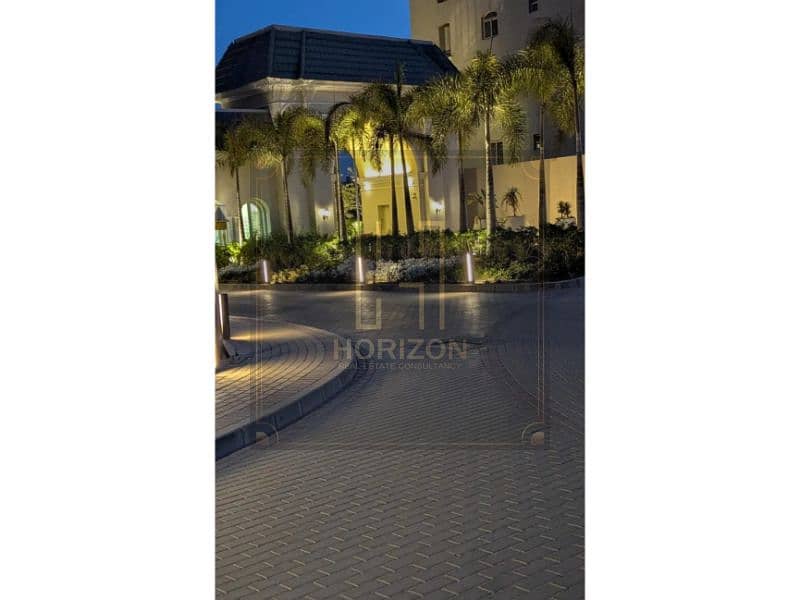 4 d8c12812-076a-46eb-8f4a-4e662e16833f. jpg