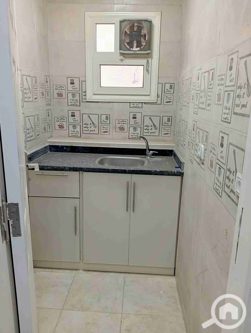 6 1001537965. jpg