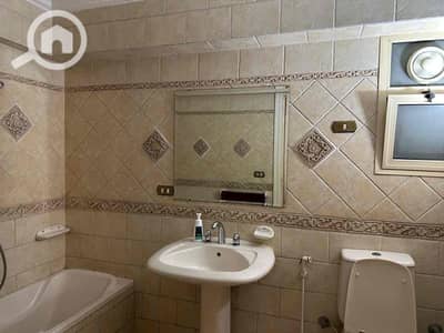 مکتب  للايجار في لوران، الإسكندرية - a3a4b6c8-c340-429c-9d56-37f7b08cbc92. jpg