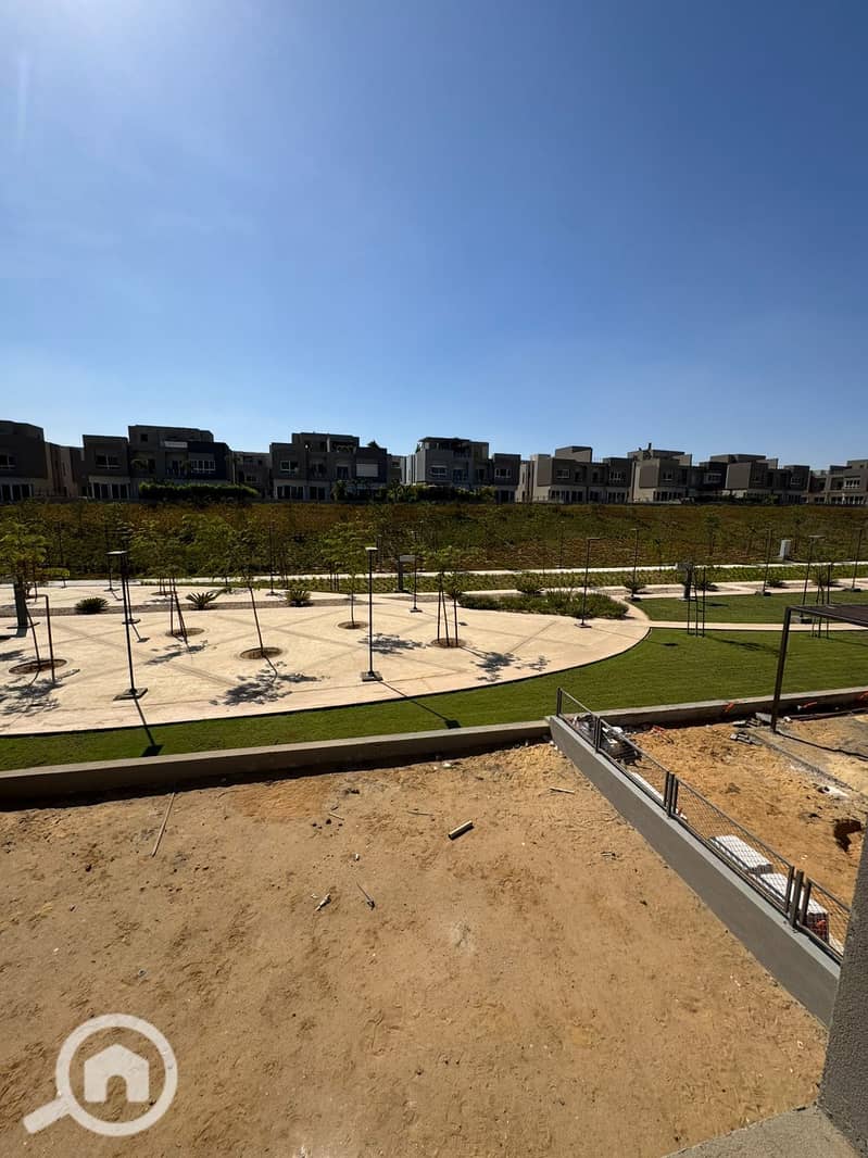 8 84904338-F7AC-40F6-9B97-C9544E278223. jpeg