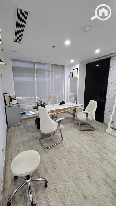 مکتب  للايجار في القاهرة الجديدة، القاهرة - 1f635c40-3d68-4655-ab98-7fb00d31d561. jpeg