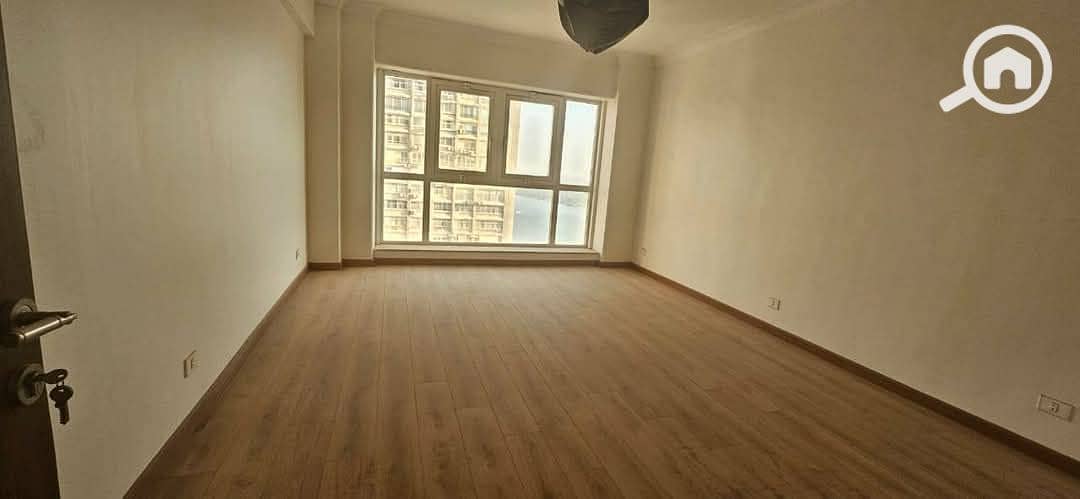 3 38dbaa73-b4f7-480f-bb65-da7b16be2fd6. jpeg