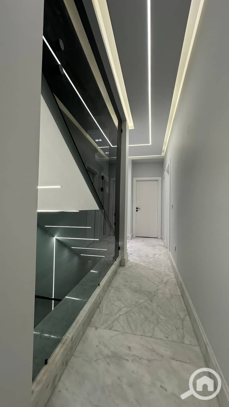 5 05581756-0c30-4a98-92a0-1c79dc93127d. jpeg