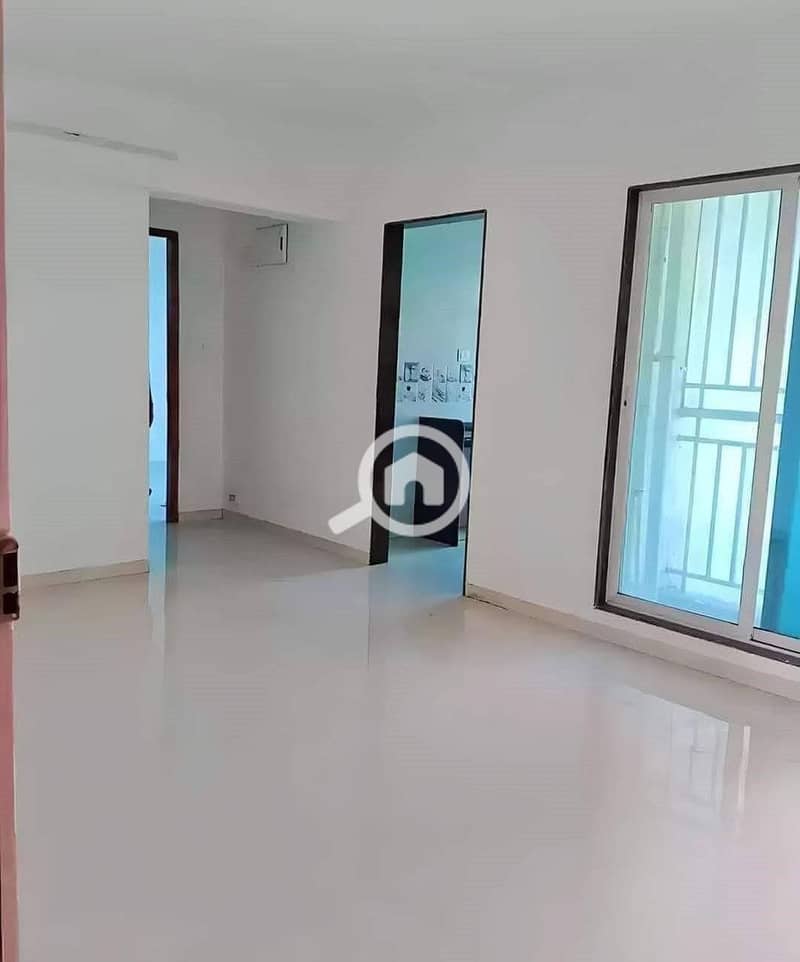 4 WhatsApp Image 2025-05-26 at 14.56. 11 (1). jpeg