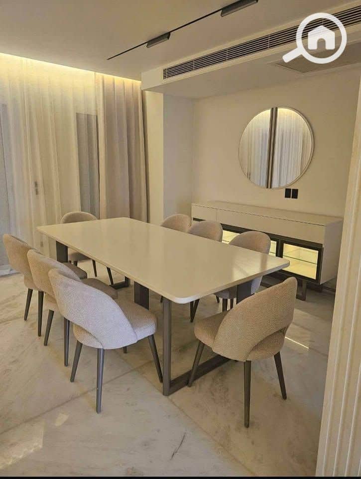 4 540633346_4043781162551293_5994273375734080043_n. jpg