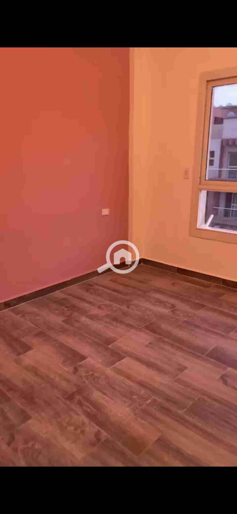 5 Screenshot_20251003_075347_com. whatsapp. w4b. jpg