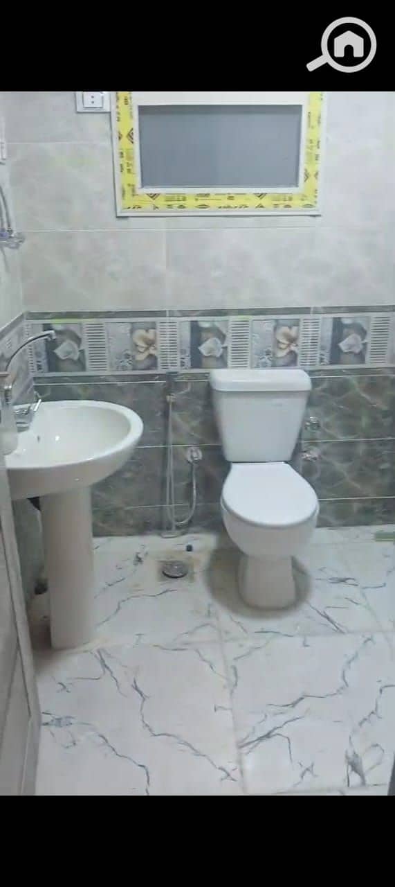5 WhatsApp Image 2025-10-03 at 12.51. 52_ae9ce2e4. jpg