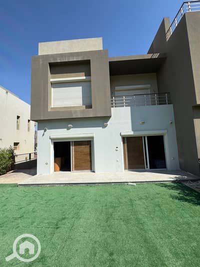 تاون هاوس 3 غرف نوم للايجار في الشيخ زايد، الجيزة - 56de9852-cc0f-42dc-8fee-47cd6316a17c. jpeg