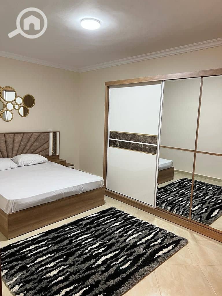 4 a957f067-35dd-4427-9a70-c130f7b1af20. jpeg