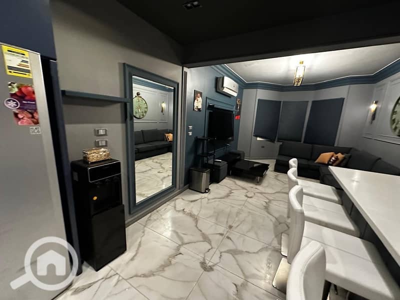 8 2349b285-5092-45c1-853a-d10e19d8345d. jpeg