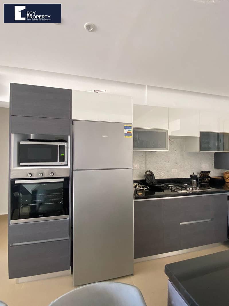 10 _files_WhatsApp Image 2025-05-01 at 13.54. 36_90463cb7. jpg