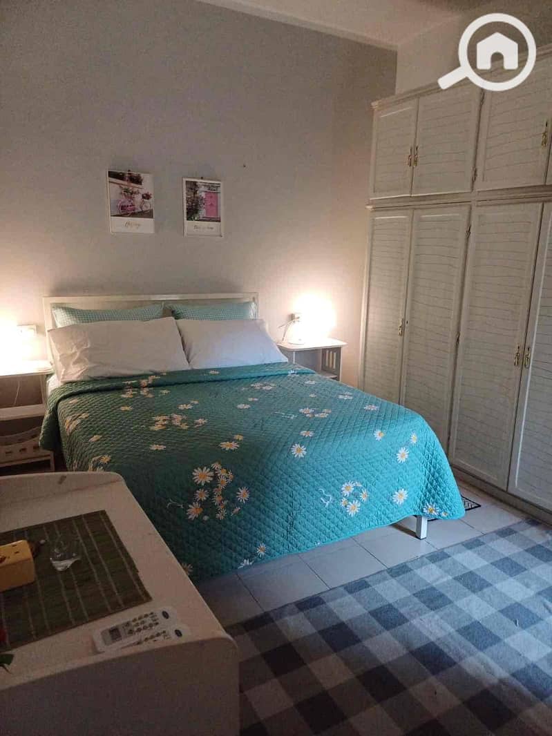 4 3686874d-e20a-41c1-a97a-53b1e9d01e65. jpg