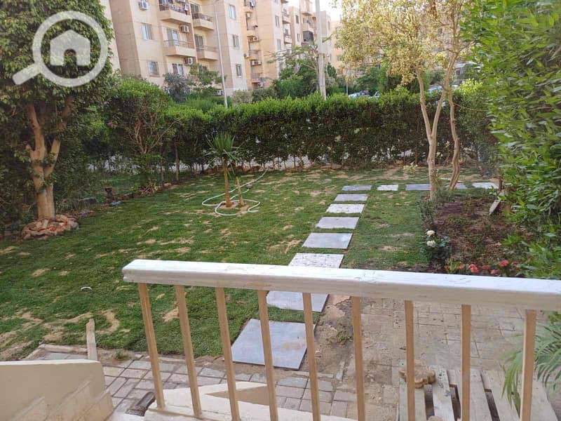 5 ed36295f-5e29-4ec4-a57d-b874c4e9c370. jpg