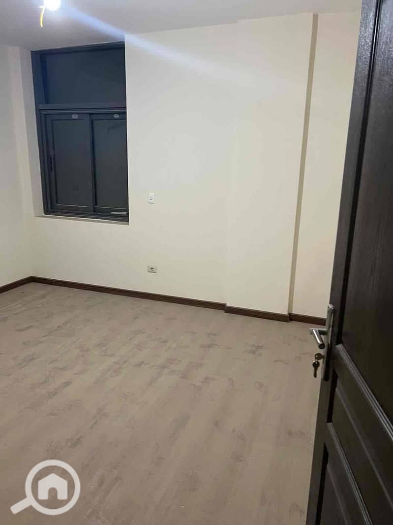 6 f18a0a17-83cd-414f-a8dc-8df115364ecb. jpg