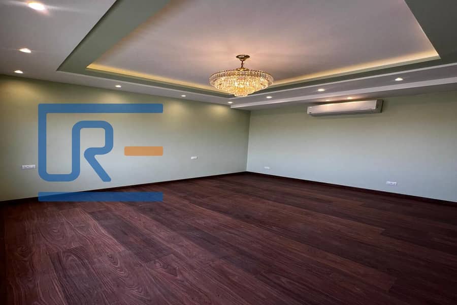 9 25fefe35-0c29-4cbc-aee8-9fb8383399db. jpg