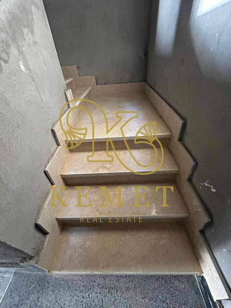 5 9227b6a0-25fb-49fa-ab9b-b1647ff7ef8f. jpg