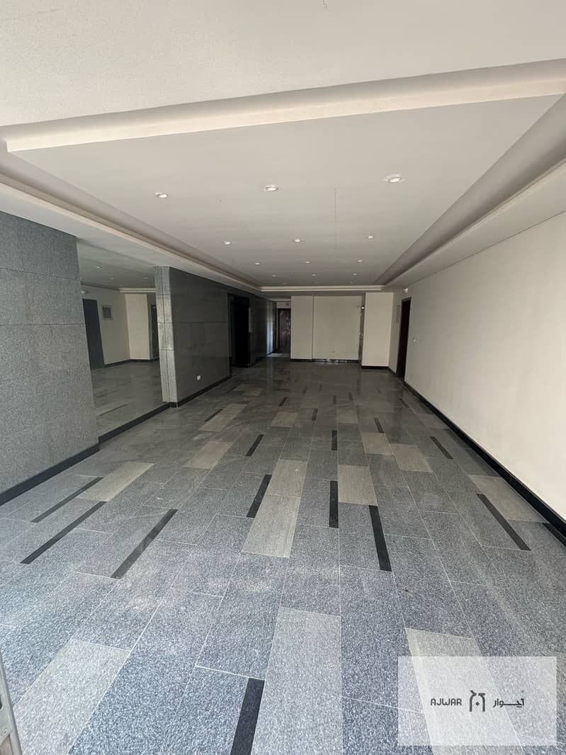 4 WhatsApp Image 2025-02-18 at 10.12. 34 AM. jpeg