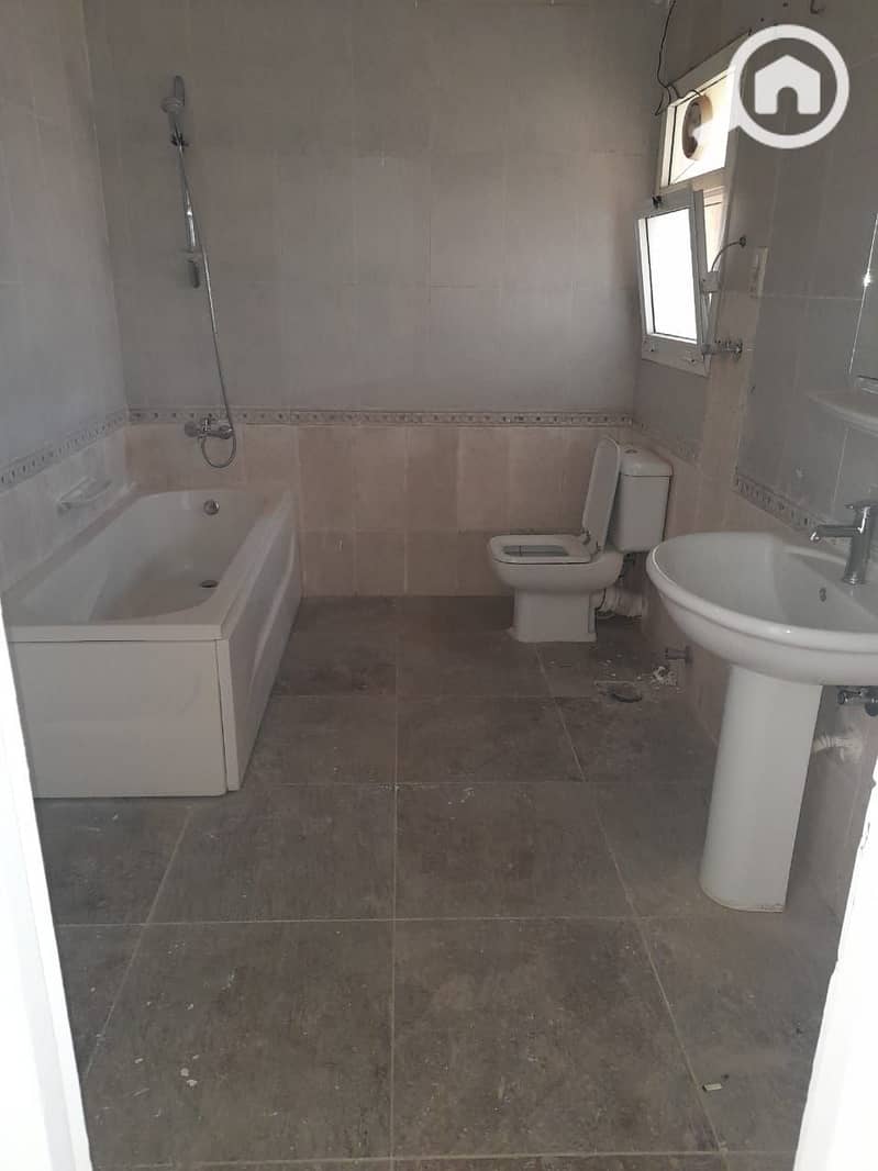 3 3a034395-4fa1-4952-bebb-e13ba5a212ca. jpg