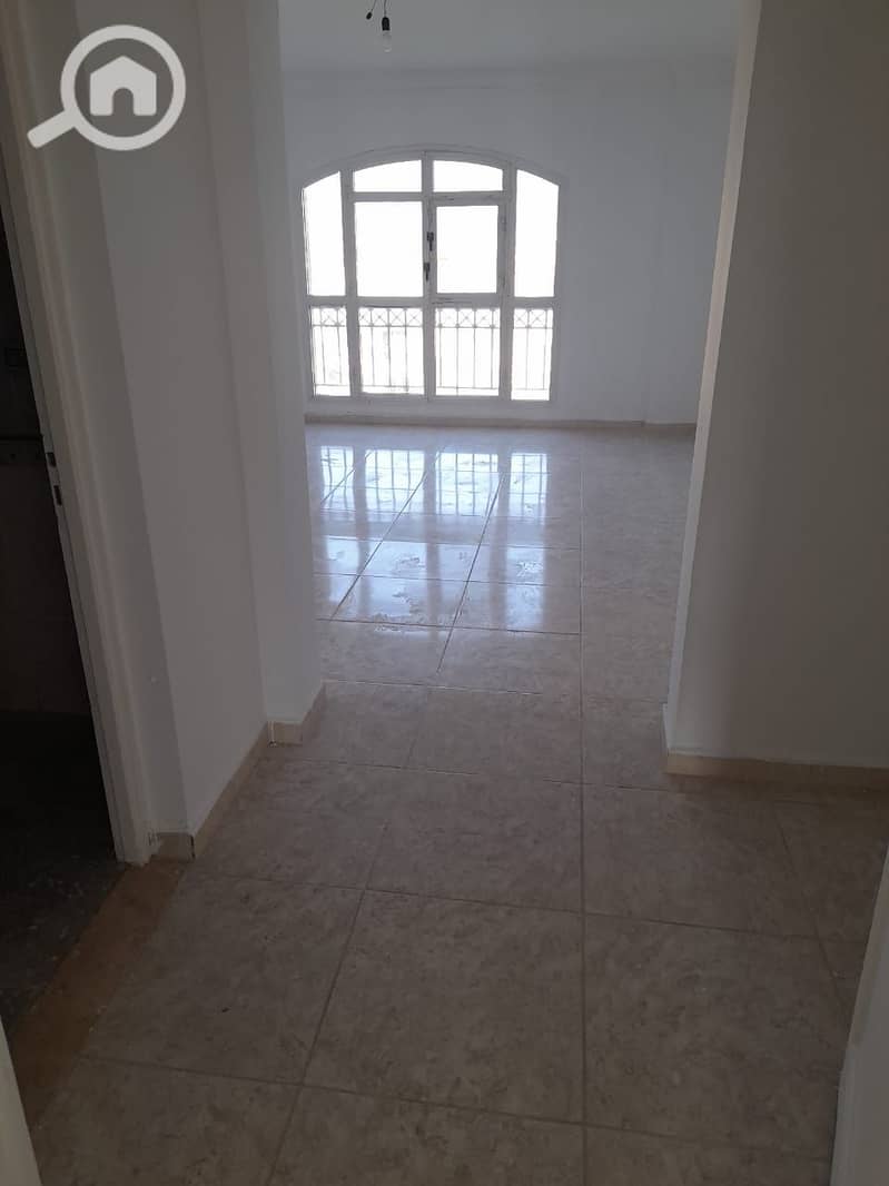 4 3e4f9aac-a9ca-40a2-8535-f78dcd25343e. jpg