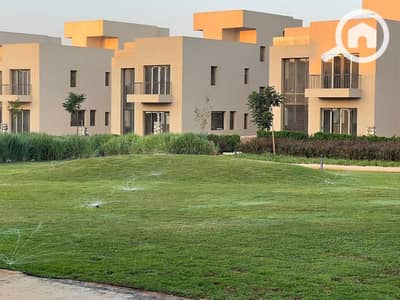 3 Bedroom Townhouse for Sale in 6th of October, Giza - 5dbd6a61-5846-453b-9860-0e7261ef6ba3. JPG