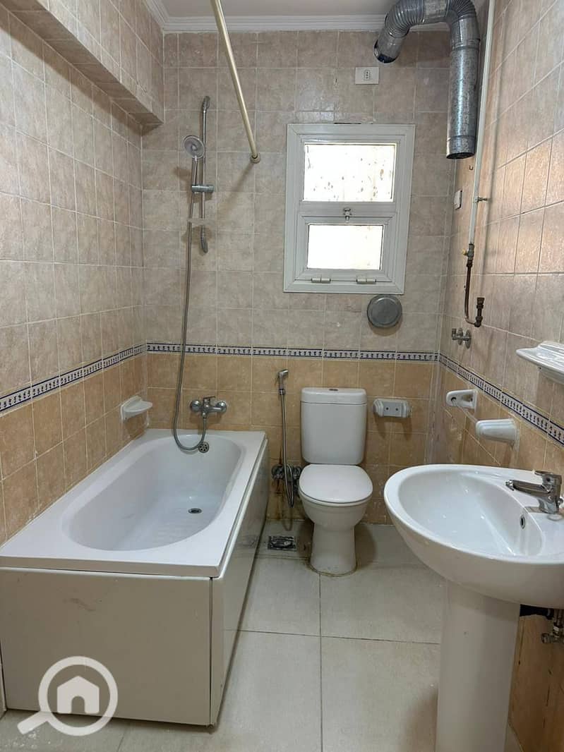 8 555609362_1430662892395616_7692329814749073439_n. jpg