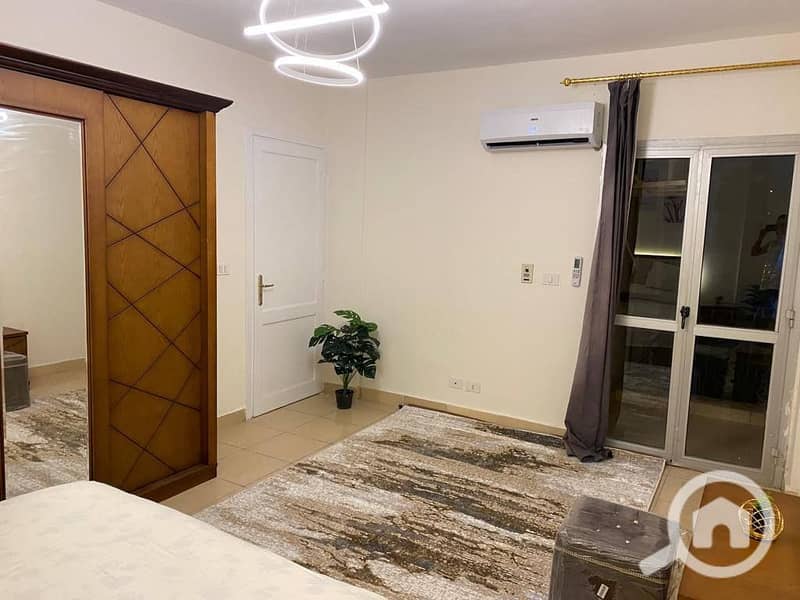 3 557893815_2576496572717576_2797830168411918077_n. jpg