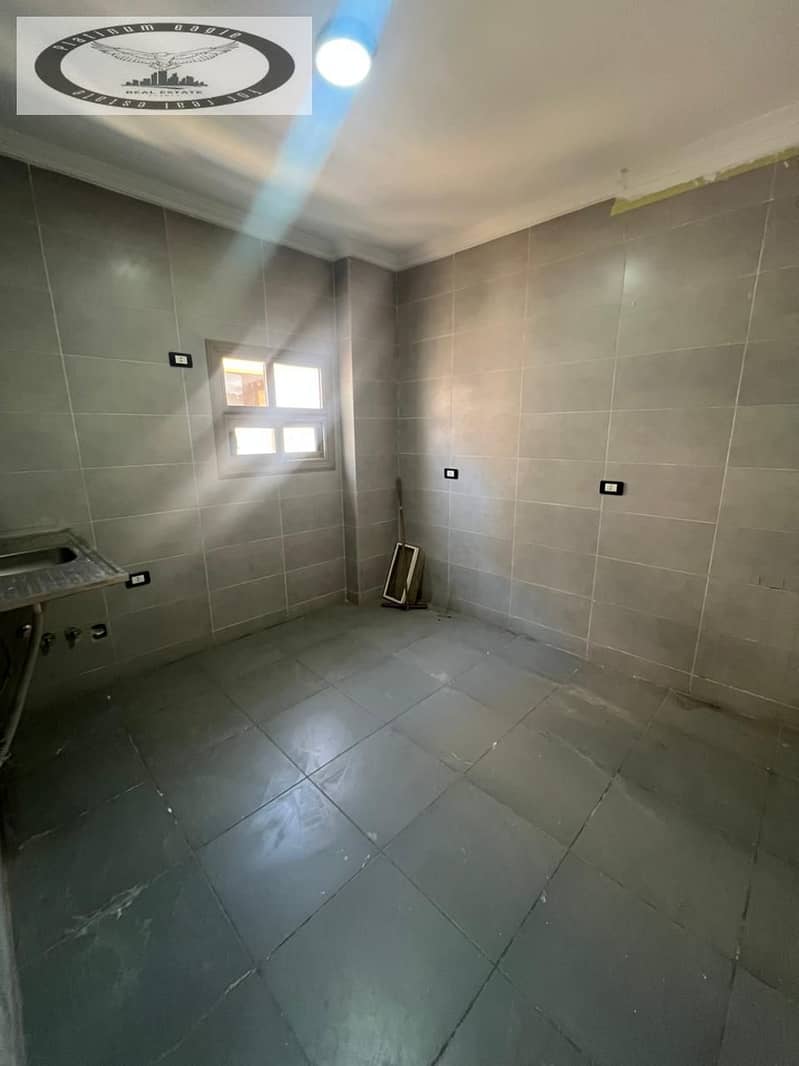 9 55886264-4910-40a1-93c4-bfce50206169. jpg