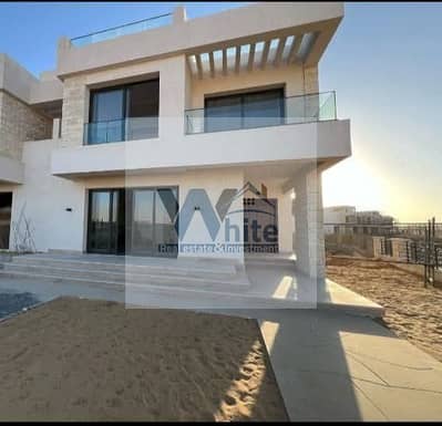3 Bedroom Villa for Sale in New Capital City, Cairo - 559194571_122155590596628362_4015623146765073381_n. jpg