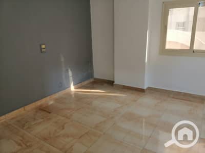 شقة 2 غرفة نوم للايجار في 6 أكتوبر، الجيزة - 6454c8b0-d54d-45c9-b534-21f9980457d8. jpg