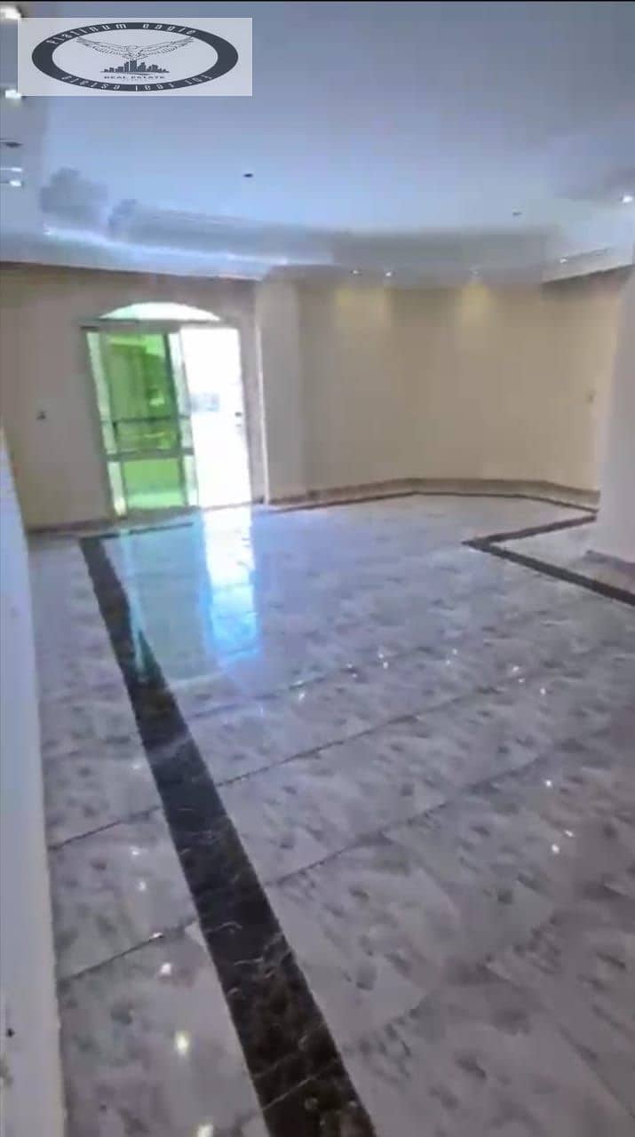 2 d6639696-bdaa-4b25-871c-378419f9e903. jpg