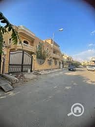 2 9c40b1a8-effd-4c78-a57c-1d6fb5207e15. jpg